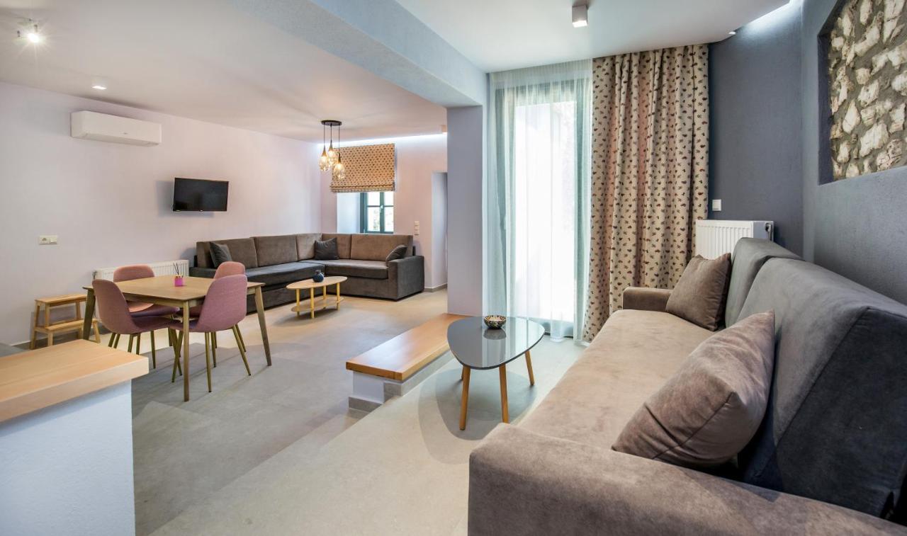 Oikos Daretsou Apartamento Theológos Exterior foto